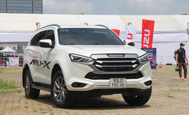 Isuzu mu-X
