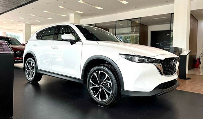 Mazda CX-5 - Nội thất và tiện ích nổi bật
