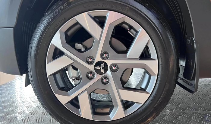 Mitsubishi Xpander - Động cơ và vận hành