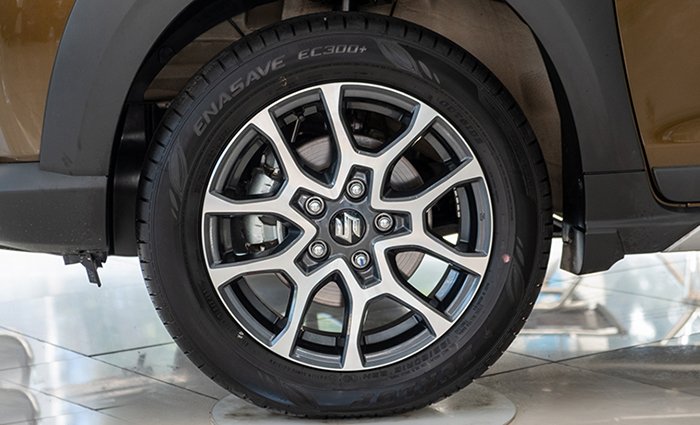 Suzuki XL7 - Công nghệ An toàn và hỗ trợ lái xe
