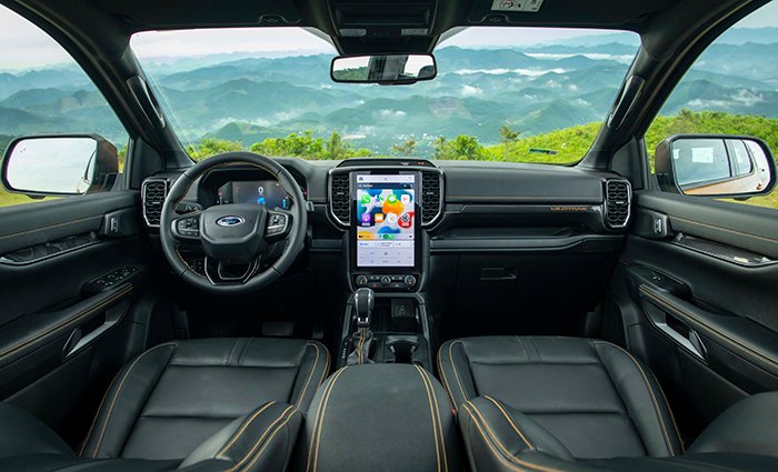 Ford Ranger - Nội thất và tiện ích nổi bật