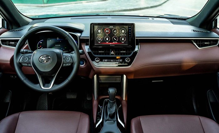 Toyota Corolla Cross - Nội thất và tiện ích nổi bật