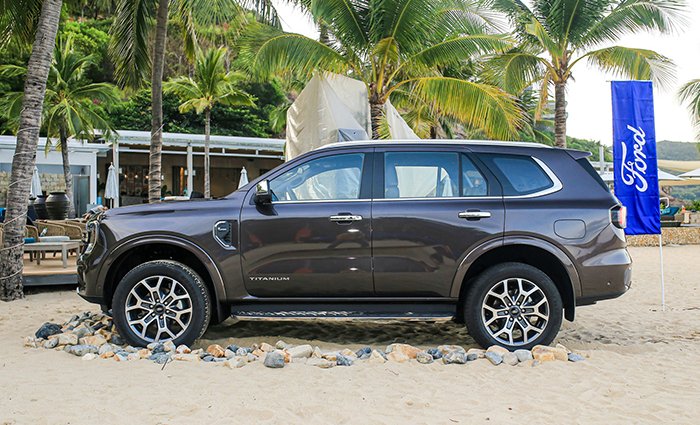 Ford Everest - Công nghệ An toàn và hỗ trợ lái xe