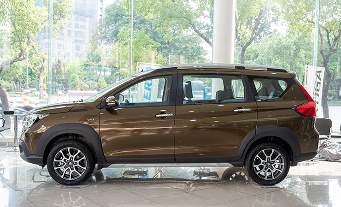 Suzuki XL7 - Nội thất và tiện ích nổi bật